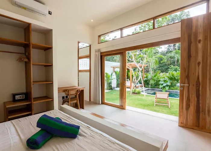 Villa Tropical 2br With Jungle View & Private Pool *