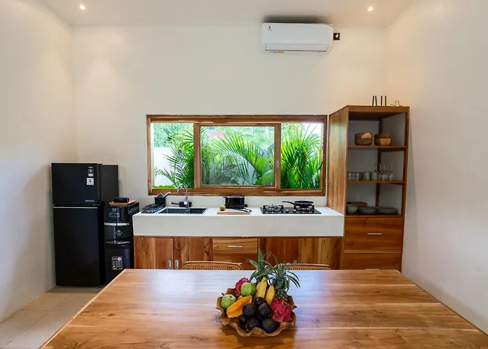 Tropical 2br With Jungle View & Private Pool Villa